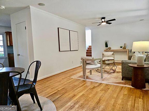 5th image of 2632 Laurel Ridge Dr