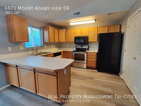 5th image of 4673 Mount Adams View Dr