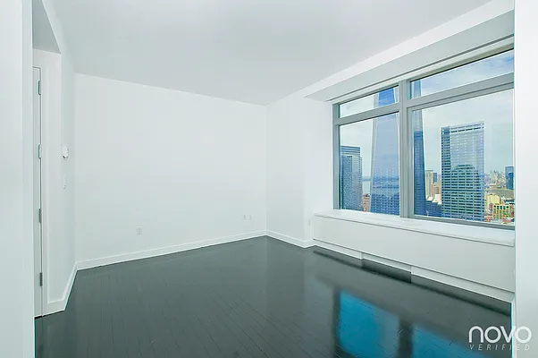 Rented by NOVO | media 23