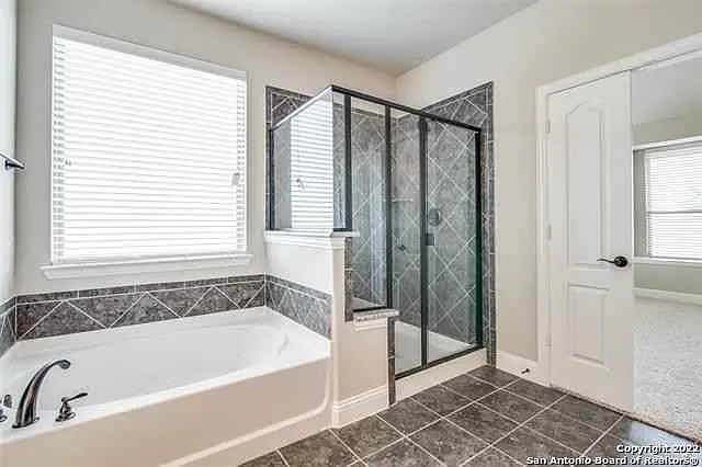 4613 Sephora Dr — Photo 17