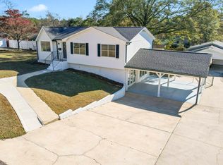 2712 Ridgeway Rd, Pell City, AL 35128