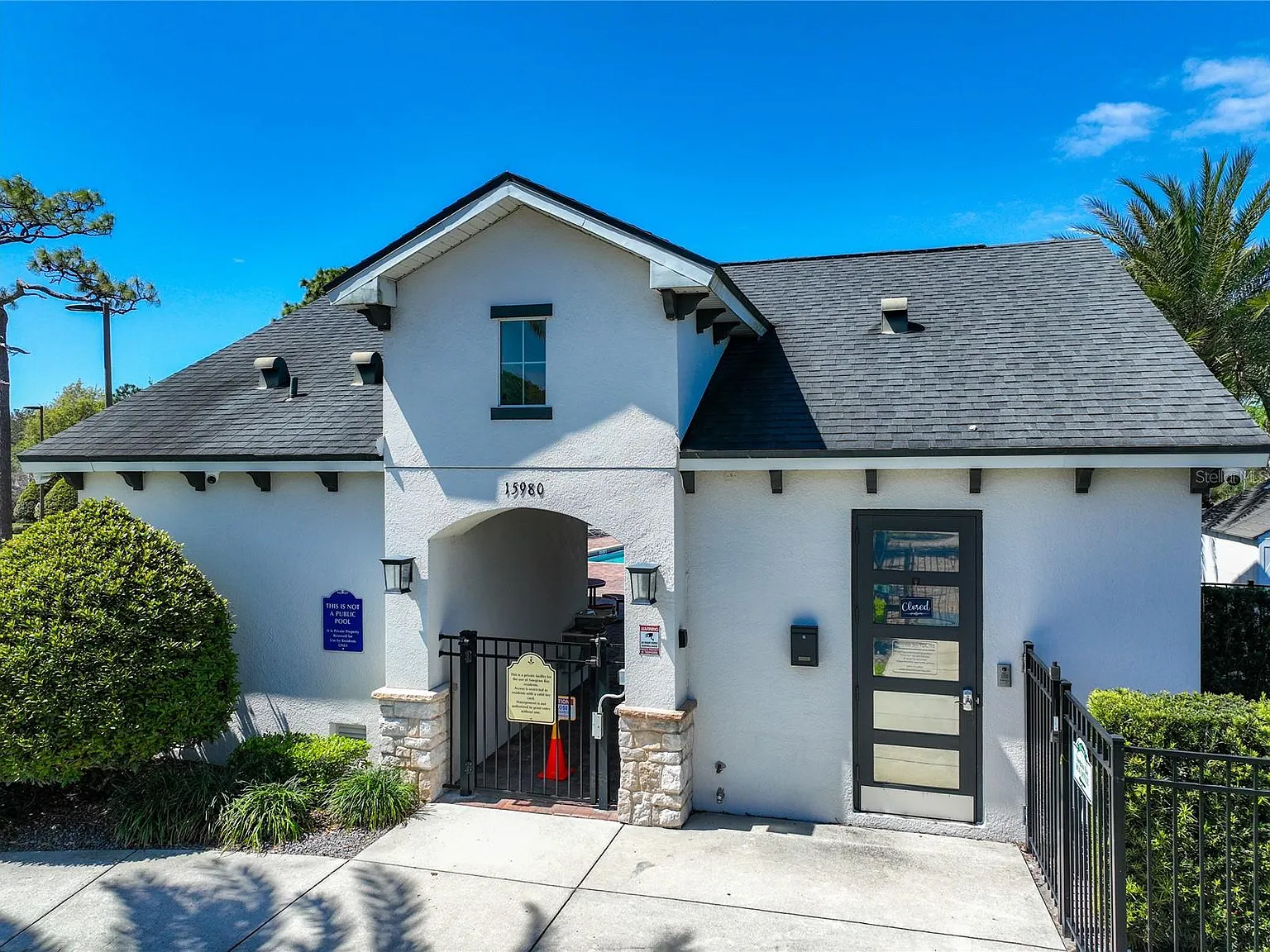16079 Shasta St — Photo 4