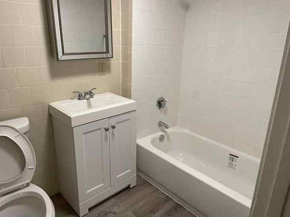 4th image of 249 Western Ave #2