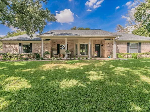 7754 Grassland Ct, Fort Worth, TX 76179