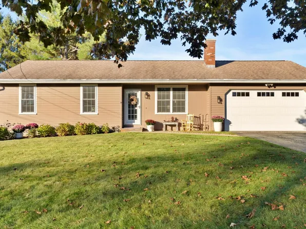 54 Joseph Dr, Pittsfield, MA 01201