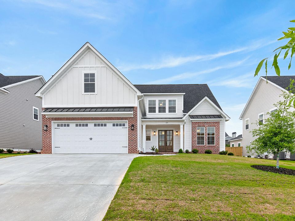 1st image of 819 Sparrow Point Avenue