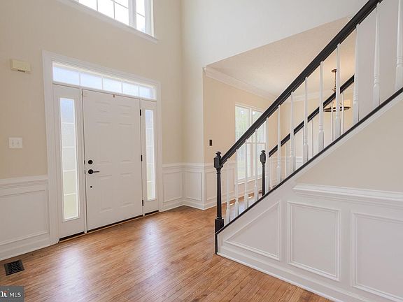 4th image of 12438 Whisper Creek Ct