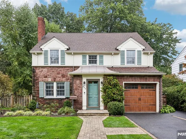 202 Walthery Ave, Ridgewood, NJ 07450