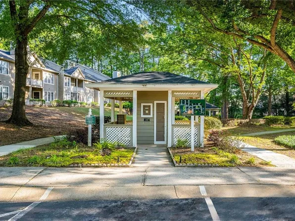 6442 Pinebark Way, Morrow, GA 30260