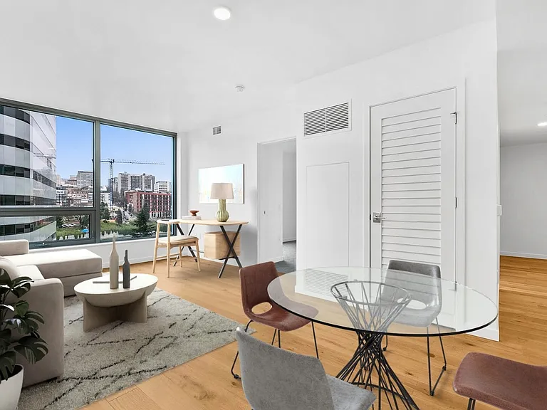 1808 Minor Ave #1212 — Photo 2
