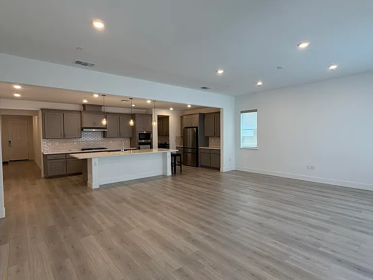 4271 Ranger Dr — Photo 7