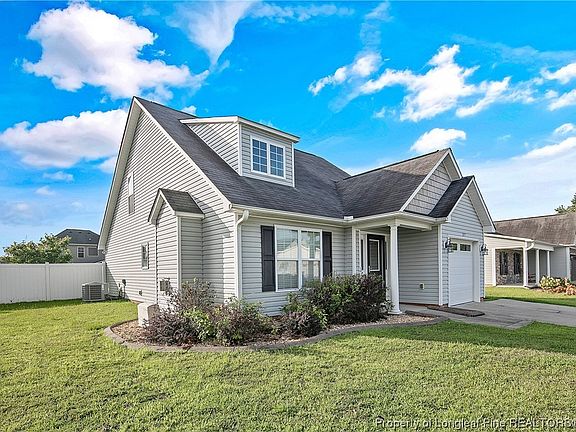 3rd image of 277 Ivystone Dr