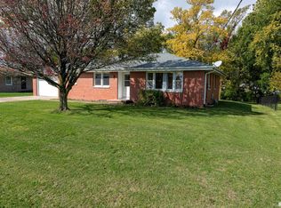 313 W Lakeland Rd, Morton, IL 61550