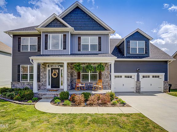 2nd image of 12756 Saddle Way