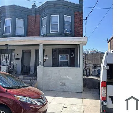 3550 N Marshall St — Photo 3