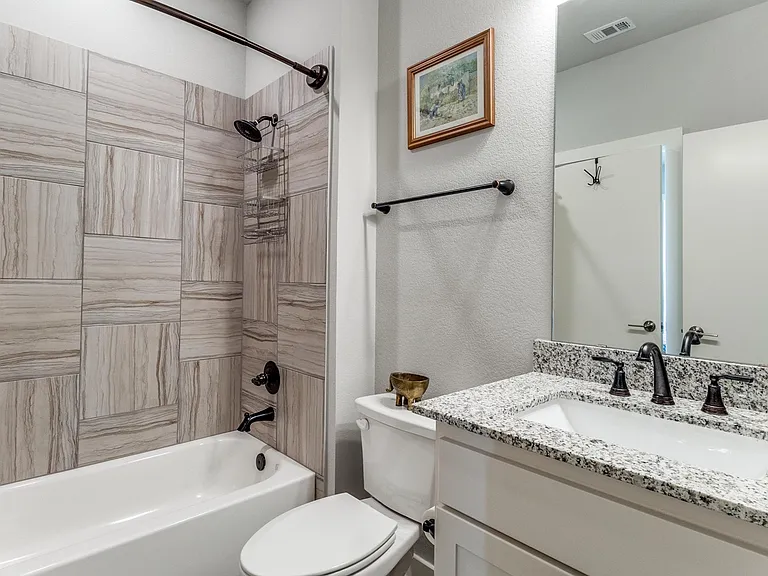 2220 Rook Dr — Photo 4
