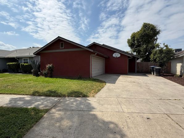 749 W Robin, Visalia, CA 93291