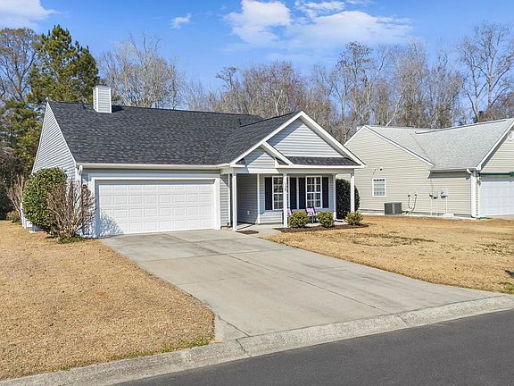 3rd image of 120 Devonbrook Pl.