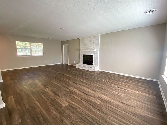 5th image of 3856 Kennings Dr
