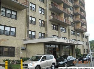 1000 Clove Rd #9P, Staten Island, NY 10314