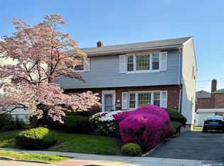 40 Washington Ave, Rutherford, NJ 07070