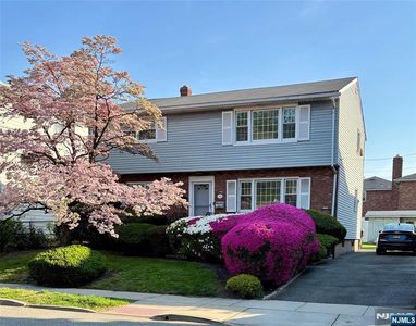 40 Washington Ave, Rutherford, NJ, 07070