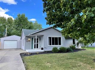 2121 Edenton Dr, Fort Wayne, IN 46804