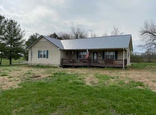 3825 Hollow Springs Rd, Bradyville, TN 37026