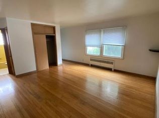 3400 N Gordon Pl #3402-2, Milwaukee, WI 53212