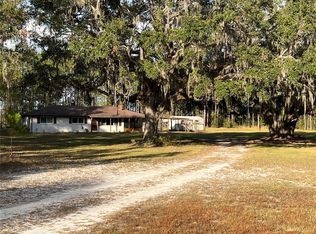7393 NE 353rd Hwy, Old Town, FL 32680