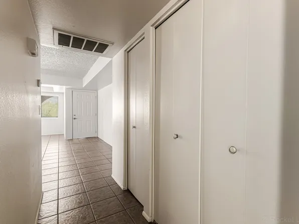 4717 W Bethany Heights Dr, Glendale, AZ 85301