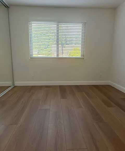 Upstairs second bedroom