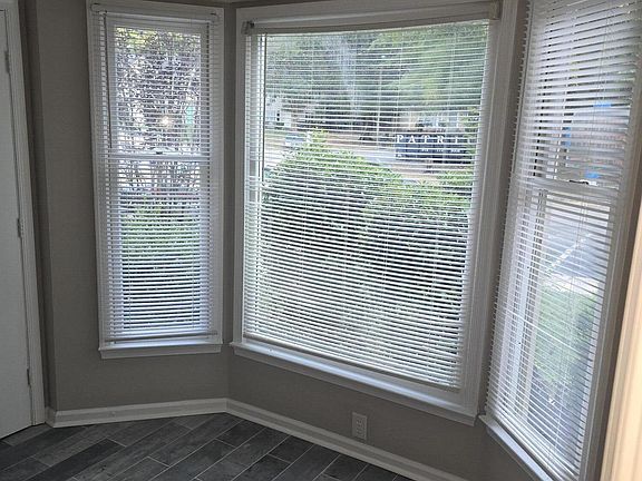 4th image of 805 Dalewood Dr