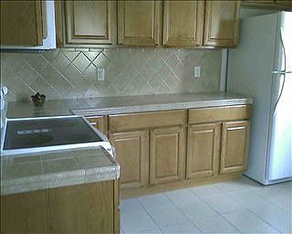 2nd image of 47 Feeder St