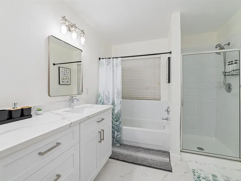 3511 Colleen Woods Cir — Photo 18