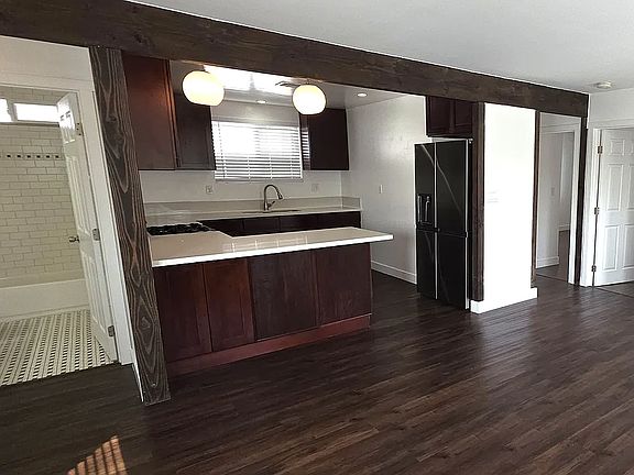 4th image of 337 N Avenue 53