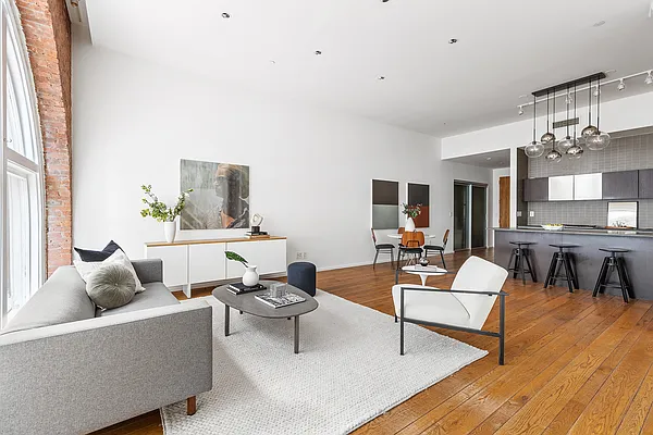 Sold by Compass | media 5