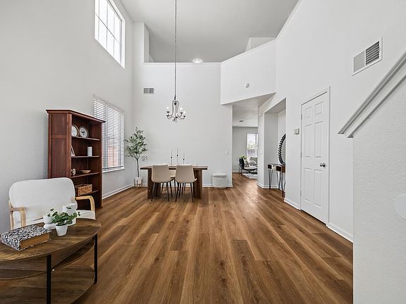 3rd image of 1804 Rancho Encantado Ct