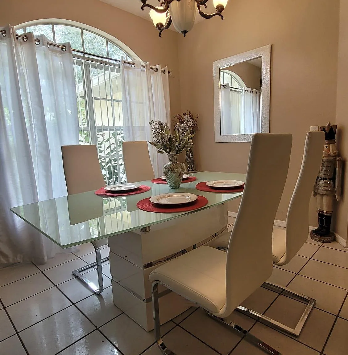 11180 Cypress Leaf Dr — Photo 1