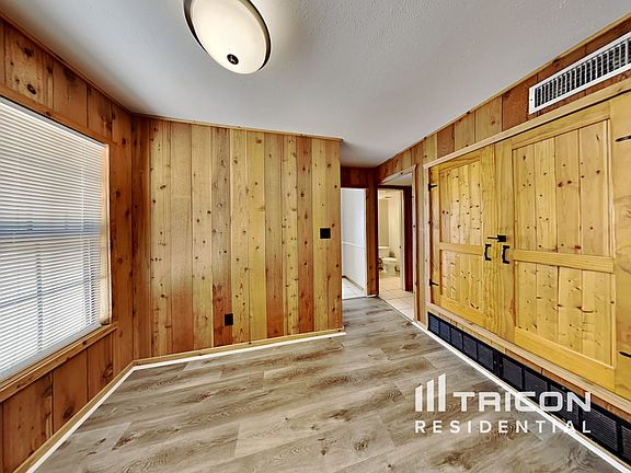5th image of 2203 Bassett Dr