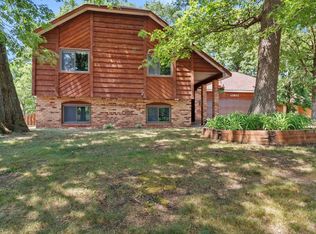 10842 Avocet St NW, Coon Rapids, MN 55433