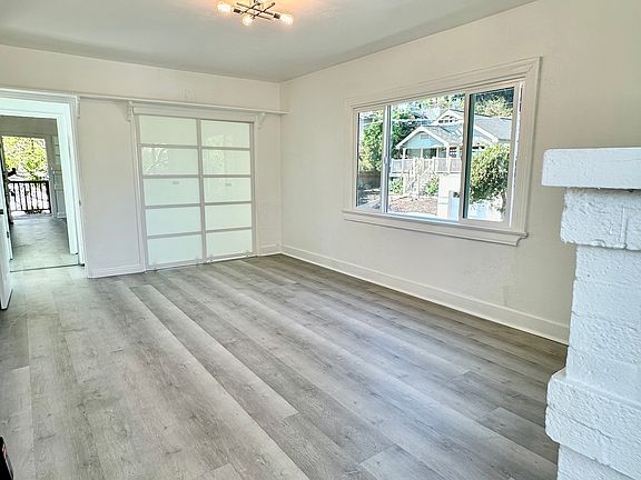 2nd image of 2643 Highland Ave