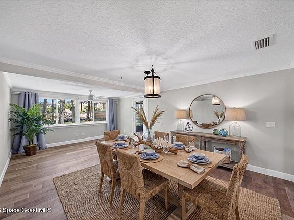 3rd image of 1224 Admiralty Blvd