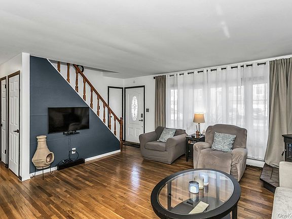 4th image of 1294 Owens Place