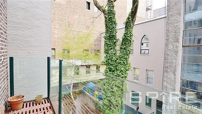 Rented by Spire Group | media 12