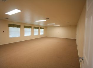 281 N 11th St, Show Low, AZ 85901