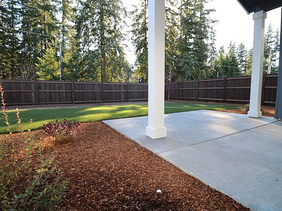 4th image of 16807 NE 91st St