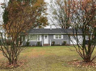 4211 W Petty Rd, Muncie, IN 47304