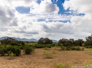 663 County Road 362, Utopia, TX 78884