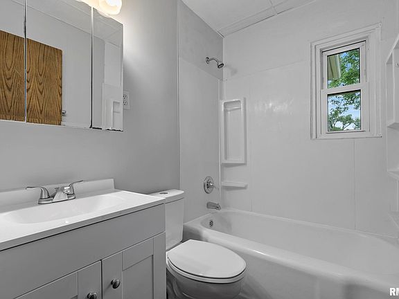 4th image of 3808 26th St